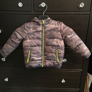 Toddler puff jacket sz 2T